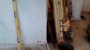 Как выставить маяки под заливку стяжки пола