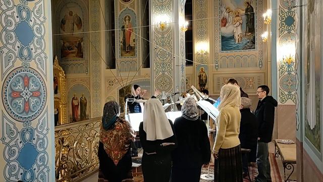 Стихиры на хвалитех воскресные гл. 2-й, святых гл. 8-й, 6-й, евангельская гл. 2-й. Рег. Е. Артюхова смотреть онлайн