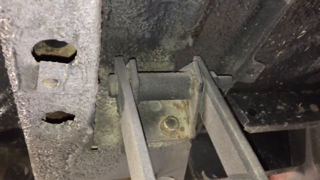 1973 Plymouth Duster Rear Leaf Spring And Shock Removal Quick Overview смотреть онлайн