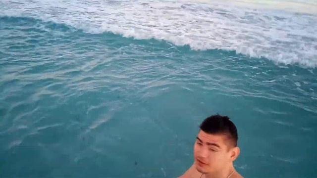 Пляж в Варадеро в 7 утра. Куба. Пляжи Кубы. Cuba. Varadero beach. Brisas del caribe смотреть онлайн
