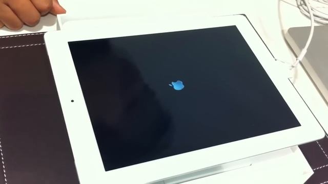 iPad 2 at iBox Indonesia смотреть онлайн