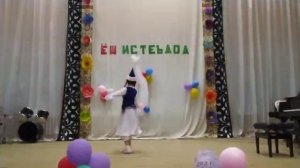 Хадижа 3 класс «Камажай» Казахский танец.