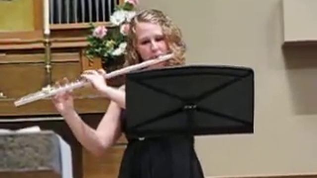 Emily Hill plays Sonate for Flute and Piano by Paul Hindemith смотреть онлайн