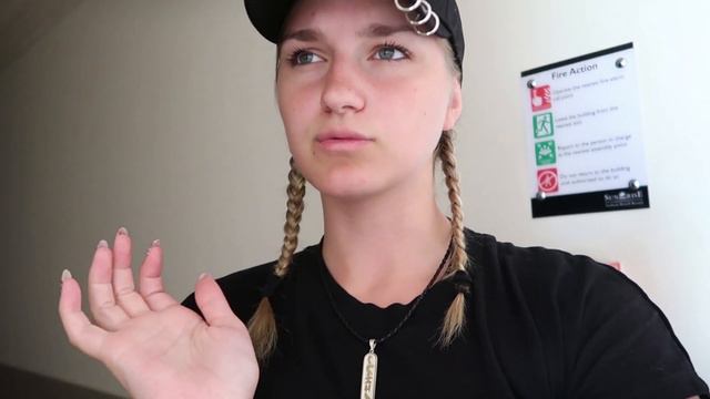 VLOG •Дайвинг - попытка №2• На лошадях в пустыне 🐎 смотреть онлайн