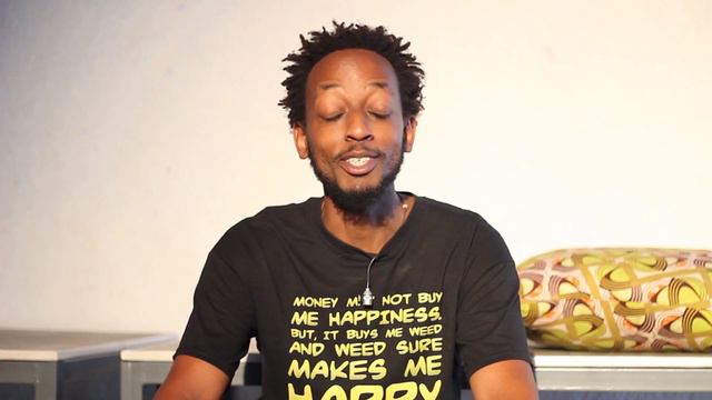 Iki cg Kiriya (This Or That) - Michael Sengazi comedian | Fun Questions смотреть онлайн