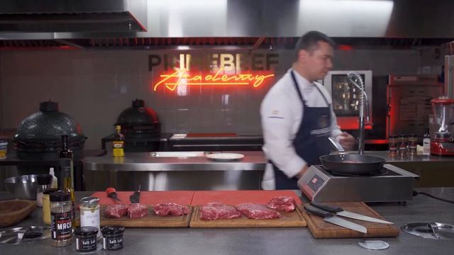 Разделка отруба Топ Блейд и рецепт Тар-тара смотреть онлайн