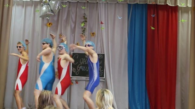 Сценка"Бассейн" смотреть онлайн