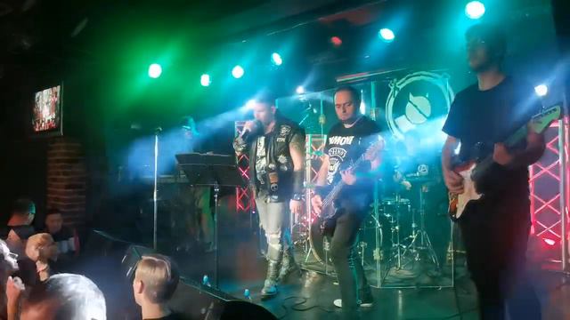 Колхозный танк - Гуляй, мужик! (The Rock Bar, 26/11/2022) смотреть онлайн
