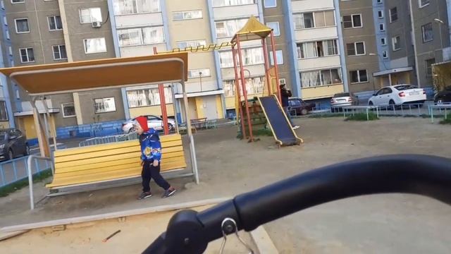 Болталка. Как наши дела? Первая прогулка. Подарок на рождение дочки. Дениска радует. смотреть онлайн