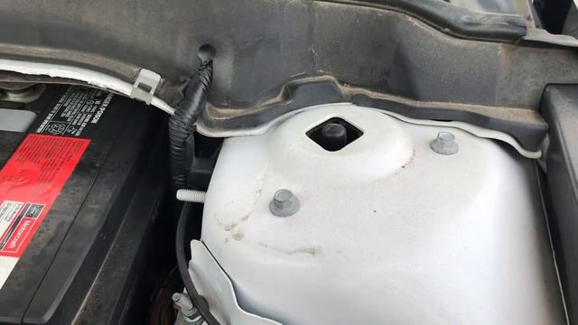 Jump Starting a 2014 Ford Fusion смотреть онлайн