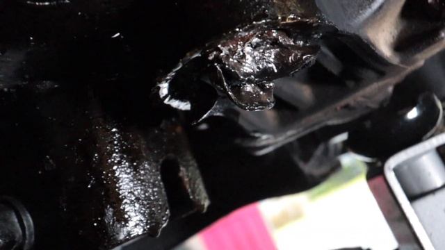How NOT to Replace Front Differential Bushings on a Land Cruiser смотреть онлайн