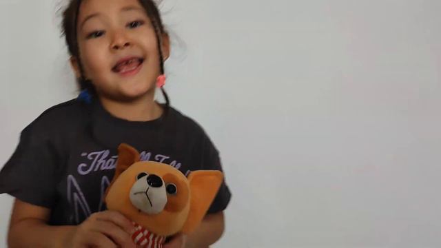 Томириска Ириска🍭клип на песню 🐕КУПИ ПЁСИКА 🐕(feat. Милана Хаметова) смотреть онлайн