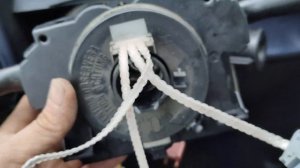 Ситроен Берлинго включается ближний, глюк звукового сигнала. часть1