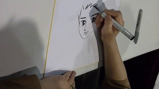 Moto Hagio sketches at the Fantagraphics booth, Comic-Con 2010 смотреть онлайн