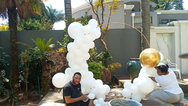 Set up with us: Balloon Garland on Ring Backdrop. || Hack Alert. смотреть онлайн