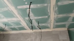 Устройство подвесного потолка из гипсокартона