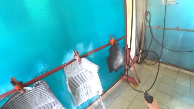 МОЙКА САМООБСЛУЖИВАНИЯ - ПОМЫЛ ГРЯЗНУЮ МАШИНУ ЗА 50 РУБЛЕЙ смотреть онлайн
