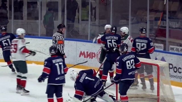 «Ирбис» едва не отыграл четыре шайбы, но уступил «Чайке»