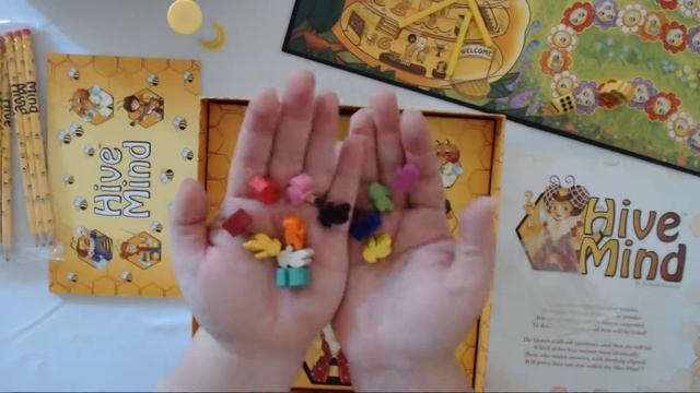 Hive Mind Board Game Unboxing смотреть онлайн