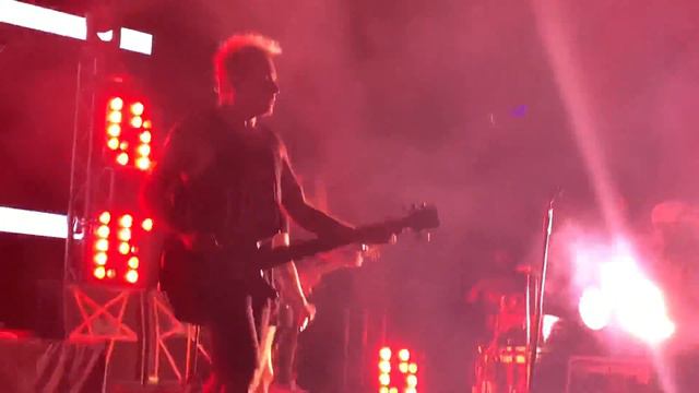 Louna -1984 LIVE Summer Sound Флакон смотреть онлайн