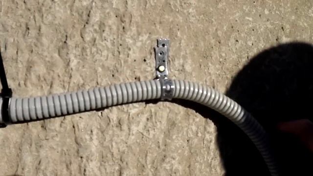 Прямой монтаж гофры и кабеля к бетону - Газовый монтажный пистолет Toua GSN50+ смотреть онлайн