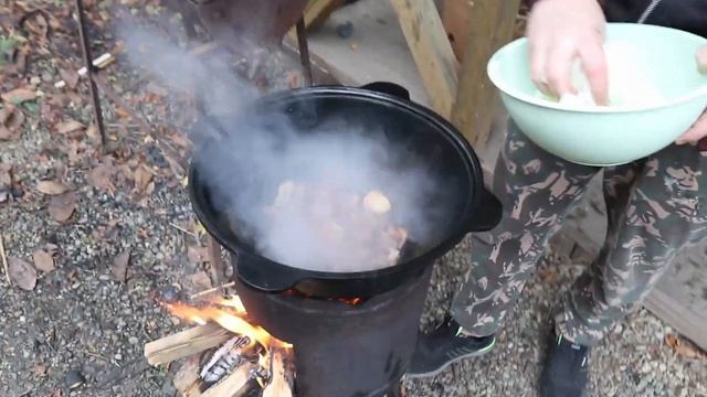 ИНДЕЙКА 18 кг. жарим МЯСО ИНДЕЙКИ с картошкой в КАЗАНЕ ! смотреть онлайн
