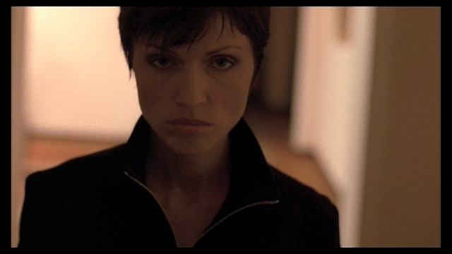 Ольга КОРМУХИНА - Я ПАДАЮ В НЕБО (Official Video), Full Version, 2005 смотреть онлайн