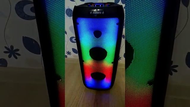 Музыкальная колонка ZQS6213 Speaker с блютузом смотреть онлайн