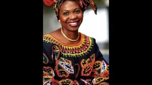 Негритянка с открытым ртом