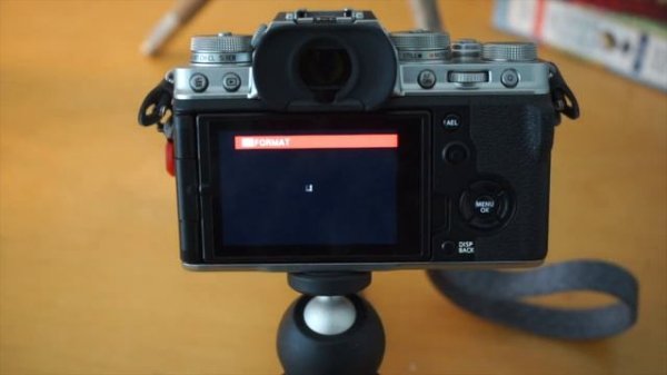 Fuji XT4 SD Memory Card Hack | How to Quickly Format SD Memory Card