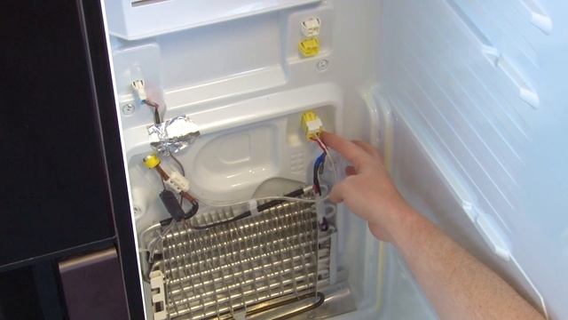 How to Use a Multimeter to Test the Fridge Temperature Sensor on Your Fridge Freezer смотреть онлайн