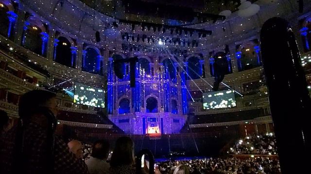 Cornfield Chase, performed by Anna Lapwood MBE @ the Royal Albert Hall Organ Celebration - 04/06/23 смотреть онлайн