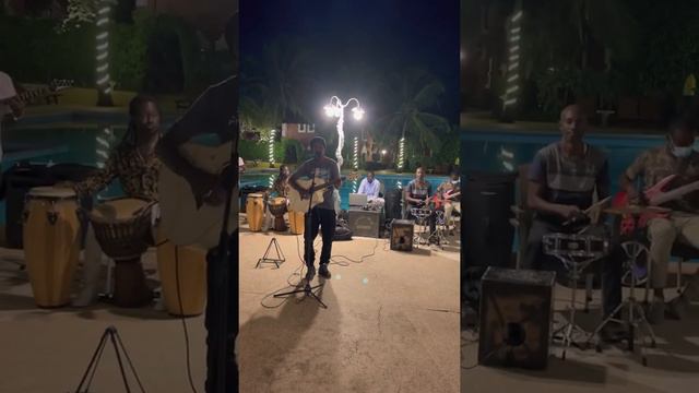 Noa & The phoenix Band sing Hélène Rock Voisine смотреть онлайн
