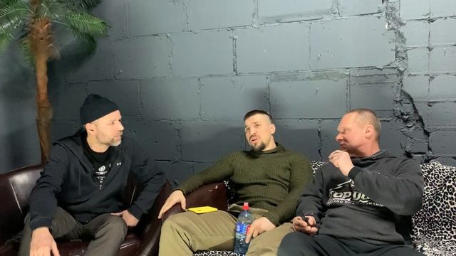 TOP DOG: PROSPECT | Курган - Уралмаш | Разборка с Грифом смотреть онлайн