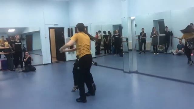 Pierslow "TU NAO" Brazilian zouk Taty & Sasha смотреть онлайн