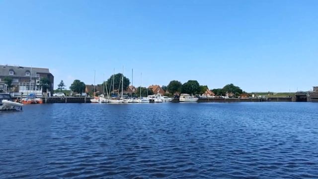 Прогулка на старинном теплоходе.Путешествуем на автодоме Hymer.Седой Бродяга из Германии. смотреть онлайн