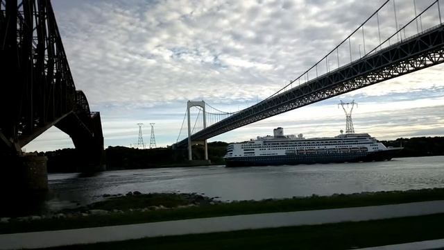 Канада, Круизный лайнер на реке Святоого Лаврентия КАНАДА ВЛОГ смотреть онлайн