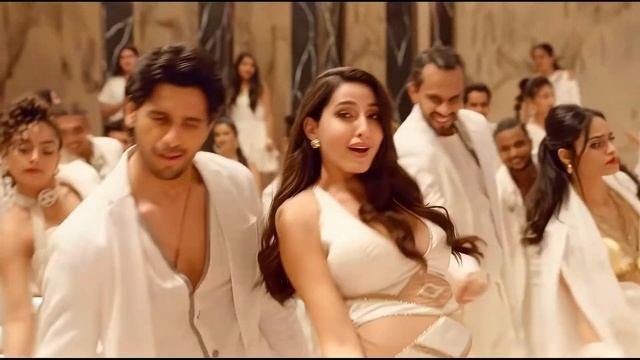 4K Remastered - Manike Full Video Song | Nora Fatehi, Sidharth Malhotra | Thank God смотреть онлайн