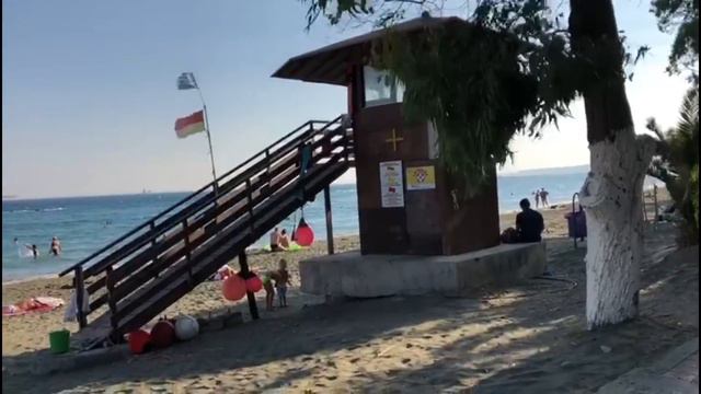 Школа английского EASY ENGLISH в Кипре смотреть онлайн