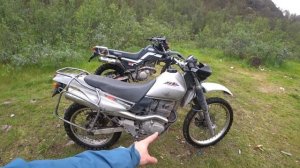 Yamaha Serow XT225 vs Honda SL230 Сравнение. Какой легкий эндуро выбрать?