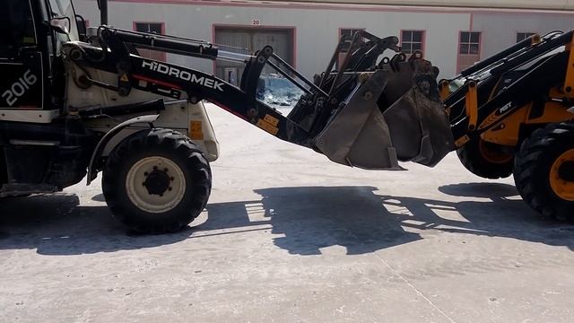 Hidromek supra Mst 642 kapışması смотреть онлайн