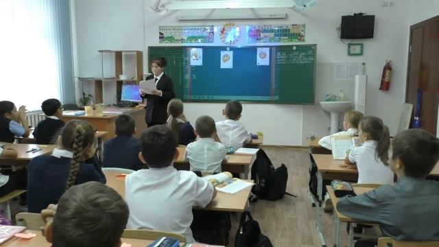 Флешмоб "Мой первый урок", Лирник Ксения 9 "а" смотреть онлайн