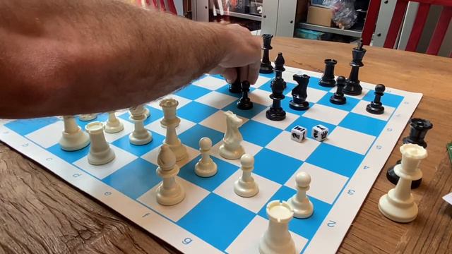 Equalizer Chess Dice Explainer video смотреть онлайн