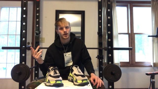 Cheapest Balenciaga Triple S! Unboxing And Review смотреть онлайн