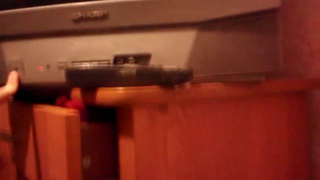 Лайфхак #1 Как включить телевизор без пульта смотреть онлайн