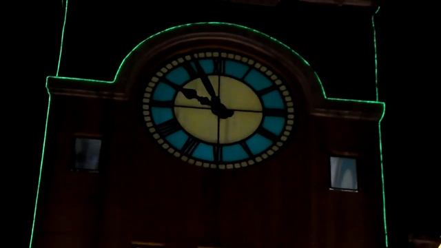 Samsung DV300F - Sample HD Video, Night (1280 x 720p) смотреть онлайн
