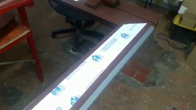 Новинка! Выдвижной порог у алюминиевых входных групп! смотреть онлайн