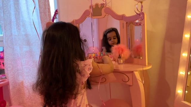 PINK PARTY?РОЗОВАЯ ВЕЧЕРИНКА?ДЕНЬ РОЖДЕНИЕ СОФИ? смотреть онлайн