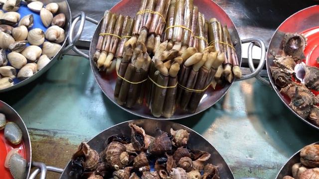 Ночной рынок во Вьетнаме. Что здесь можно купить? смотреть онлайн