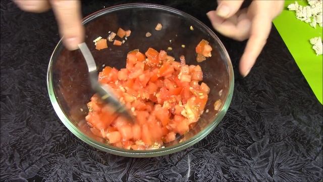 Салат из курицы с сухариками ХРУСТИК. Салат сметается со стола за 5 минут! смотреть онлайн
